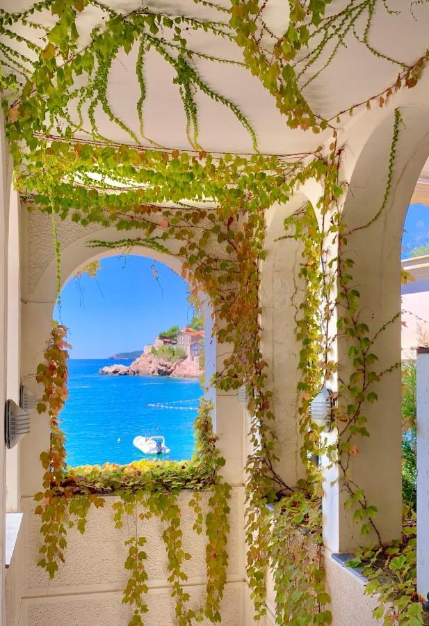 Sound Of The Sea Apartment スヴェティ・ステファン エクステリア 写真